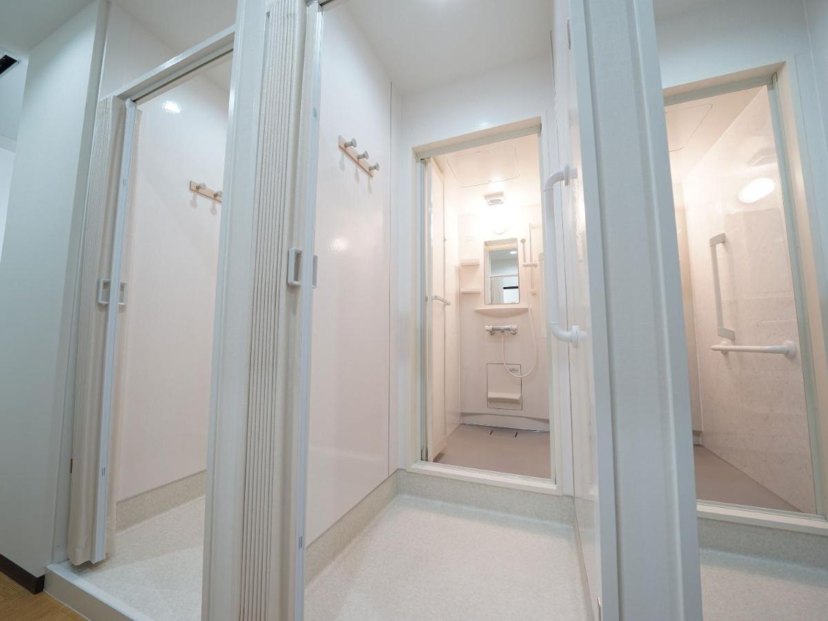 Wellcabin Tenjin - Male Only Fukuoka  Exterior foto